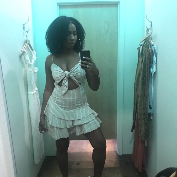 Meet your Posher, Jeanine - Picture 3 of 8